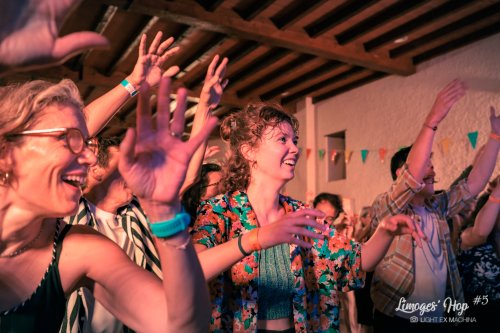 Limoges'Hop #5 - soirée d'ouverture du vendredi

Partage libre à des fins non promotionnelles ou commerciales, en créditant l'auteur (@lightexmachina).

© Alexandre - LIGHT EX MACHINA 2023, tous droits réservés.
